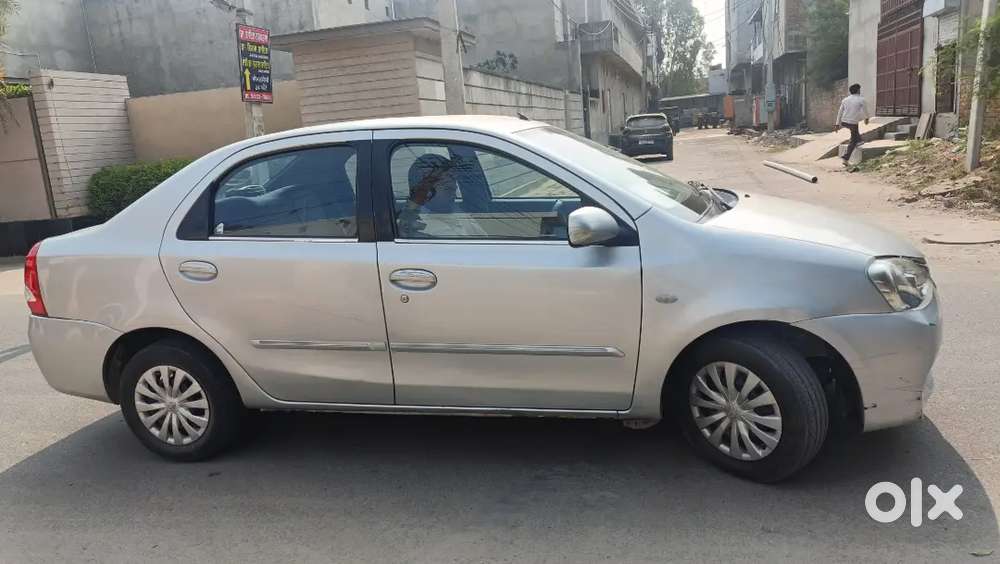 Etios - Model 2011