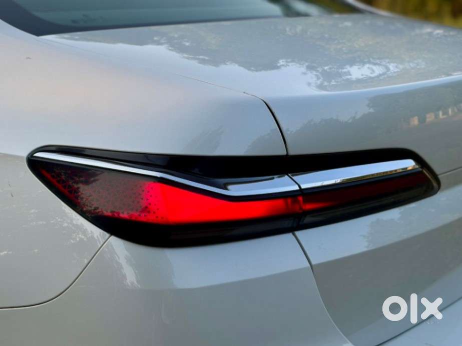 Bmw 7 Series 740i M Sport Petrol Automatic, 2023, Petrol