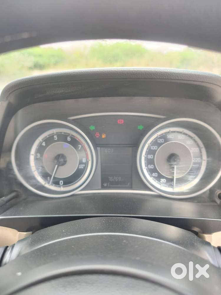 Maruti Suzuki Dzire 1.2 Vxi, 2018, Petrol