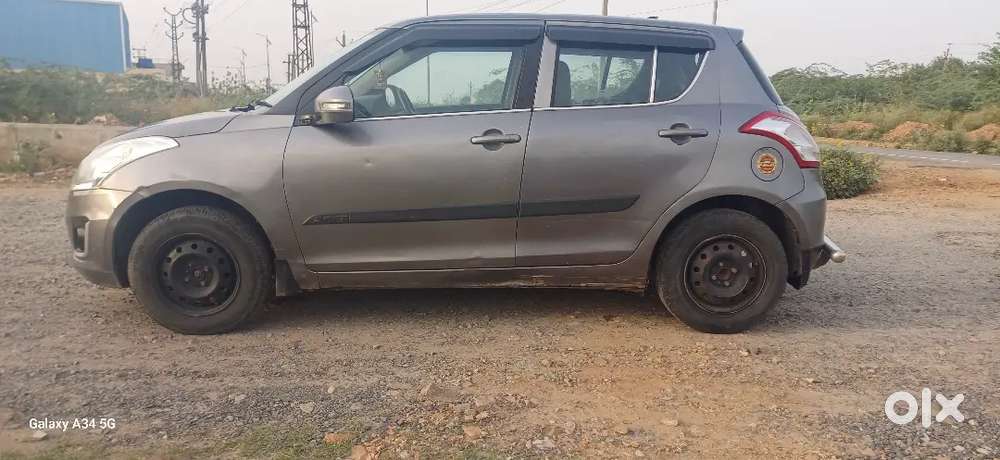 Maruti Suzuki Swift 2017 Variant Vxi