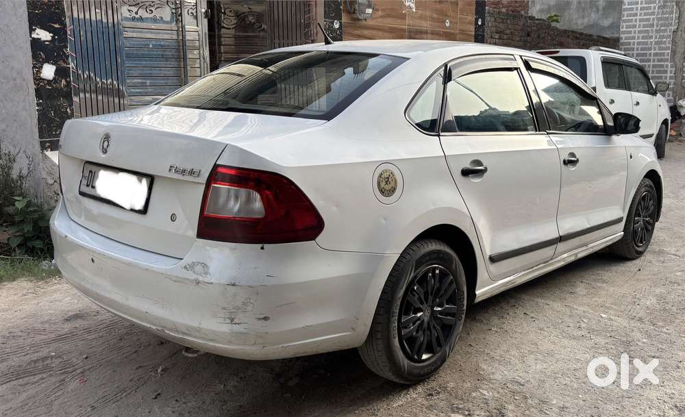 Skoda Rapid 2011-2013 1.6 Mpi Elegance, 2012, Petrol