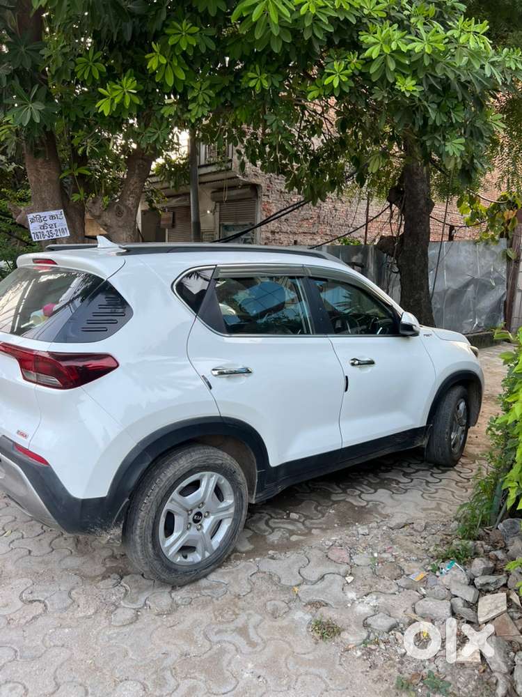 Kia Sonet Petrol 2020