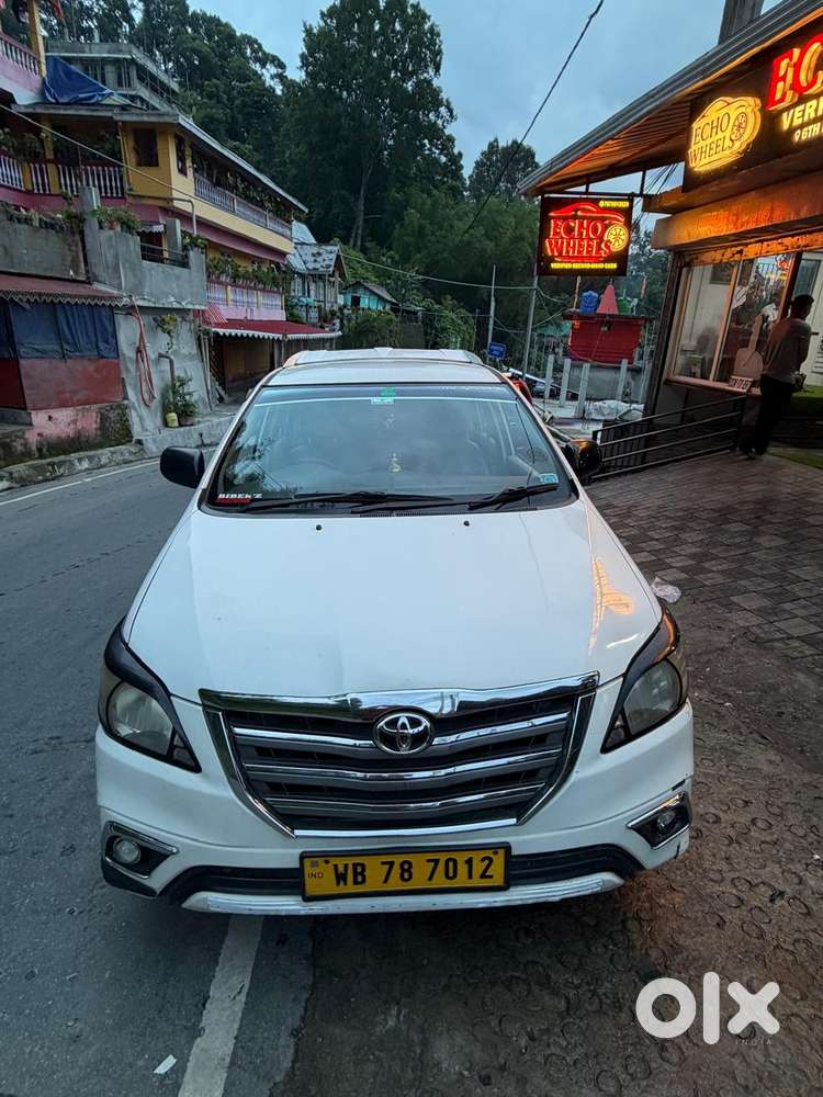 Toyota Innova 2.0 Vx (petrol) 8 Seater Bs Iv, 2014, Diesel
