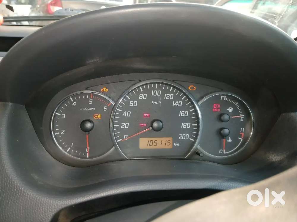 Maruti Suzuki Swift 2011 Diesel 105000 Km Driven