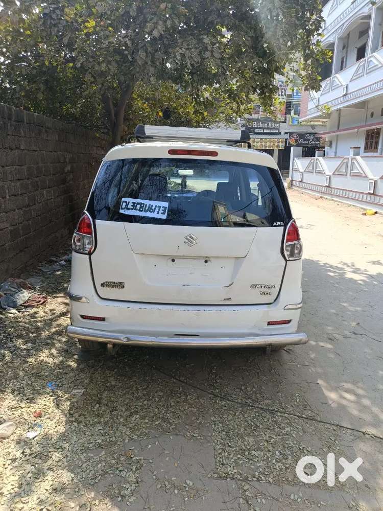 Maruti Suzuki Ertiga 2013 Diesel 280000 Km Driven