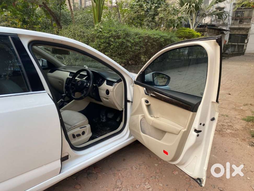 Skoda Octavia 2013-2017 Elegance 1.8 Tsi At, 2015, Petrol