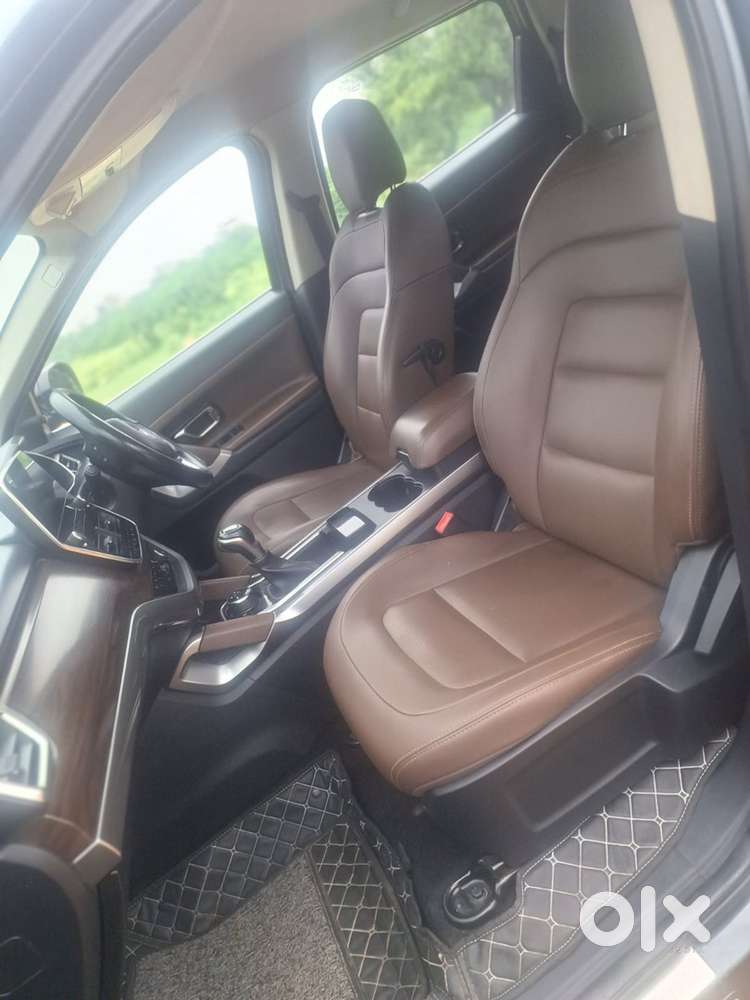 Single Owner Well Maintained Top Model Car In Mint Conditio