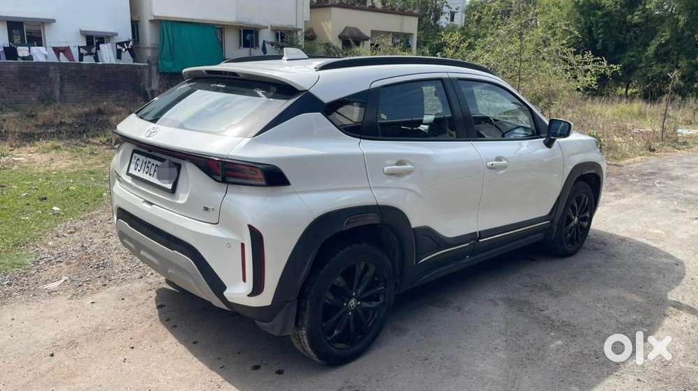 Toyota Urban Cruiser Taisor Amt Petrol 2024
