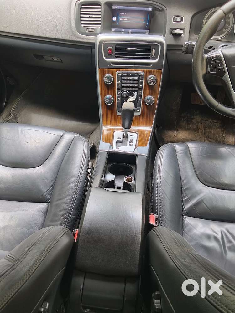 Volvo S60 D5 Kinetic, 2012, Diesel