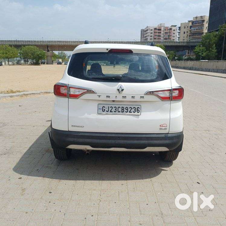 Renault Triber Rxz, 2020, Petrol