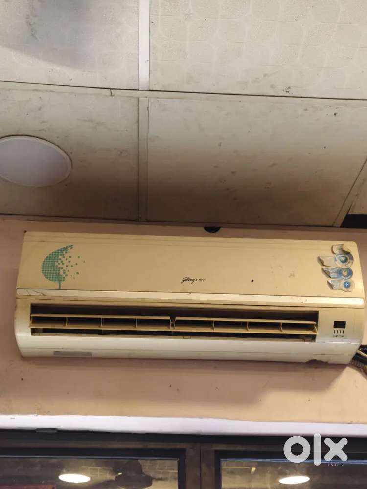 Split AC for urgent sale