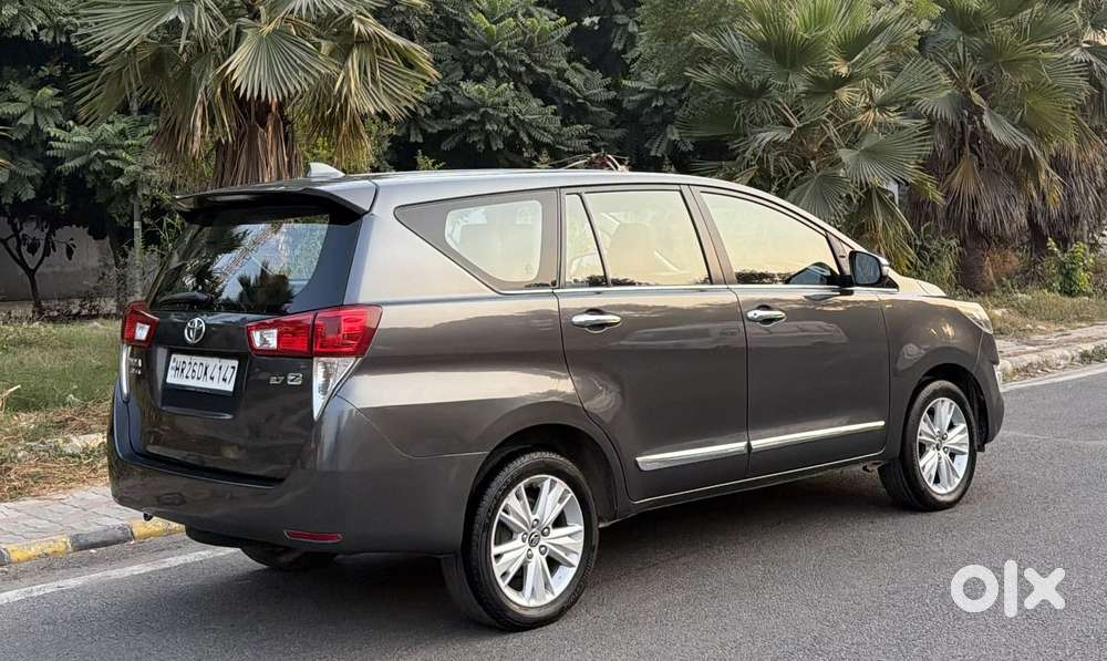 Toyota Innova Crysta 2.7 Zx At, 2017, Petrol