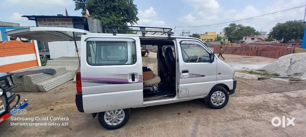 Maruti Suzuki Eeco 2015 Petrol 170000 Km Driven