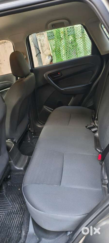 Maruti Suzuki Brezza 1.5 Lxi Smart Hybrid, 2021, Petrol