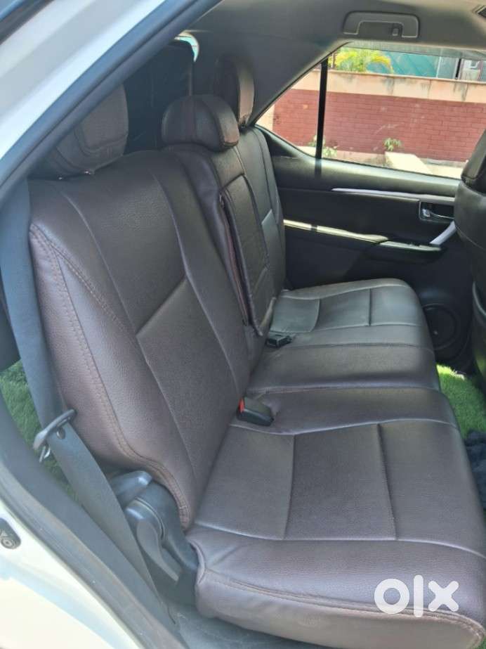 Toyota Fortuner 4x2 At 2.8 Diesel, 2020, Diesel