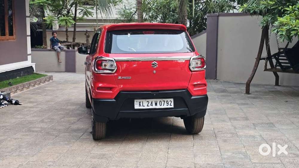 Maruti Suzuki S-presso Vxi Plus, 2022, Petrol