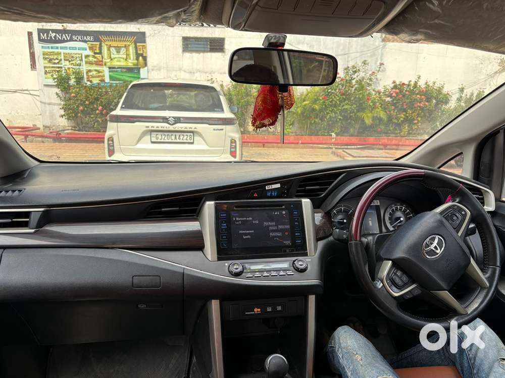 Toyota Innova Crysta 2018