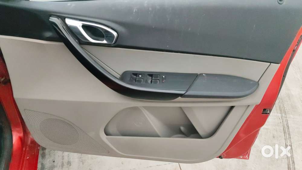 Tata Tiago 1.2 Revotron Xz, 2018, Petrol