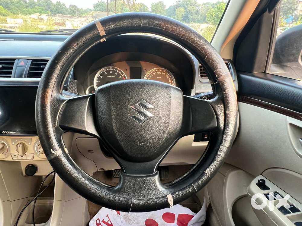 Maruti Suzuki Dzire 1.2 Vxi, 2014, Petrol