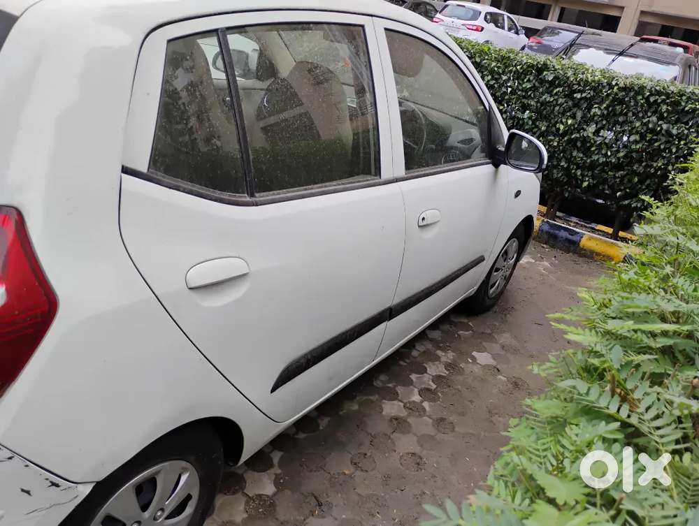 Good Condition I10 Car With Cng