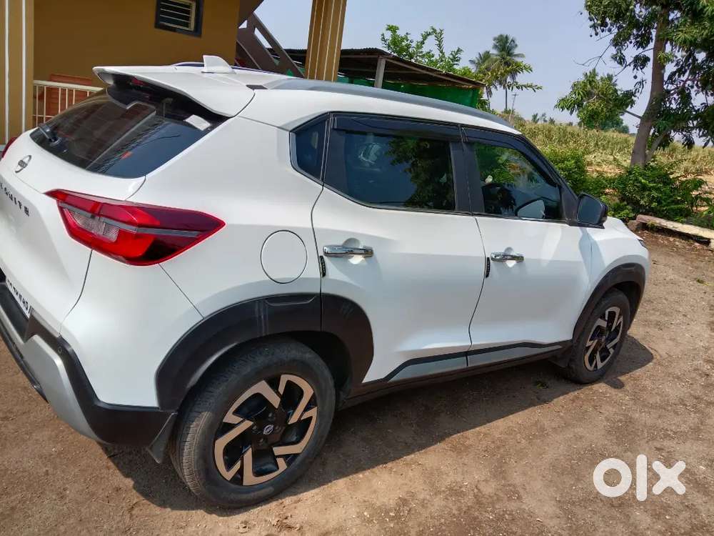 Nissan Magnite 2024 Petrol 21000 Km Driven