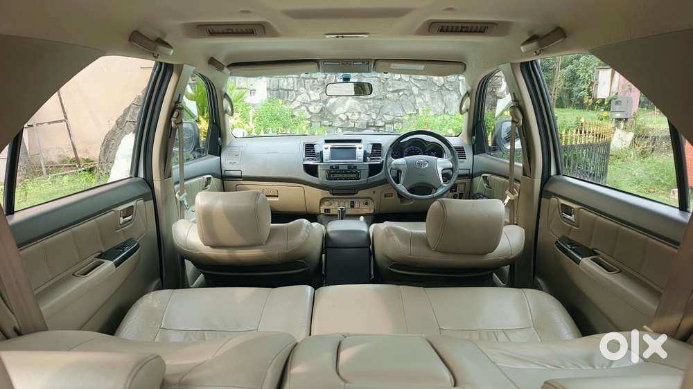 Toyota Fortuner 3.0 4x2 Automatic, 2012, Diesel