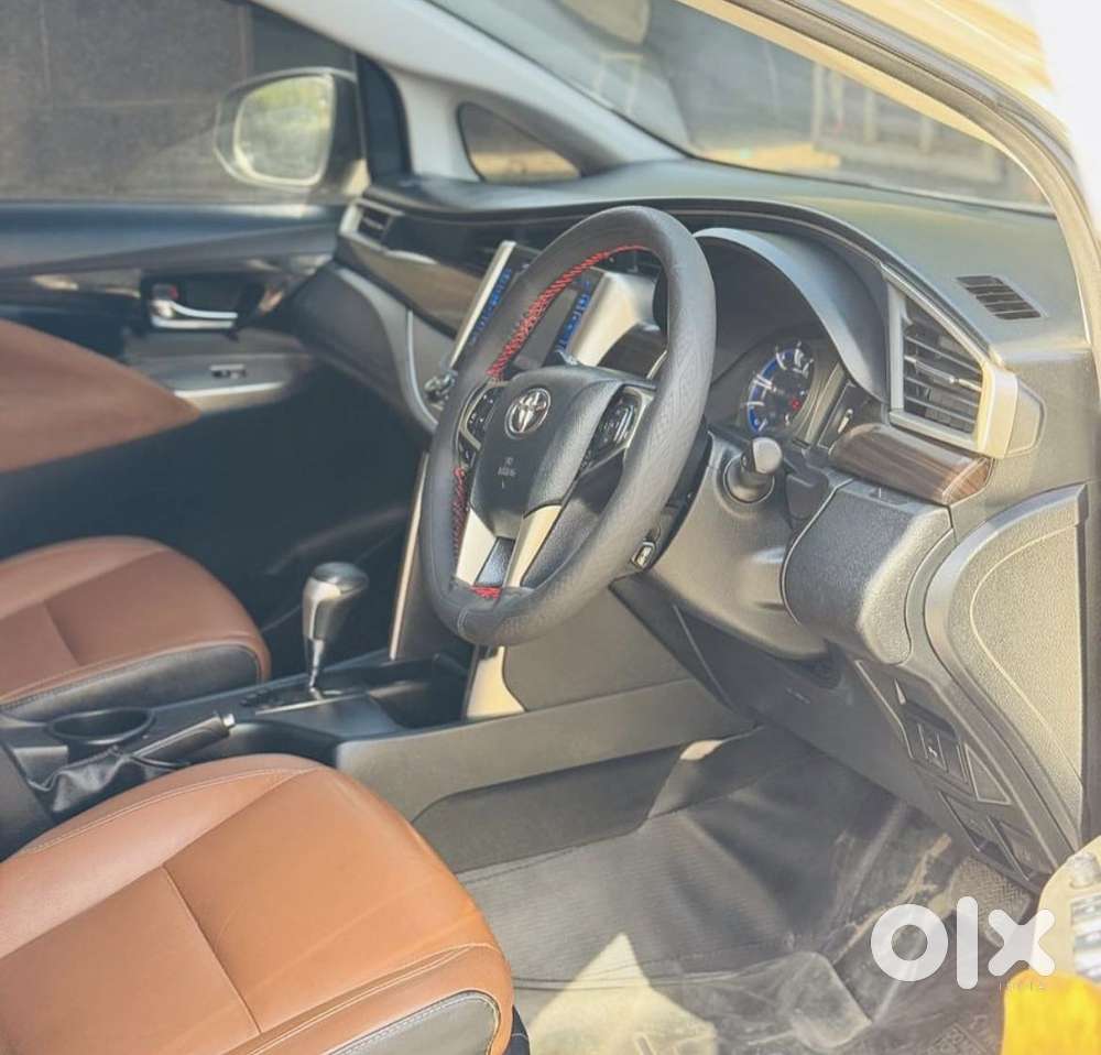 Toyota Innova Crysta 2.8 Zx At 7 Seater, 2018, Diesel