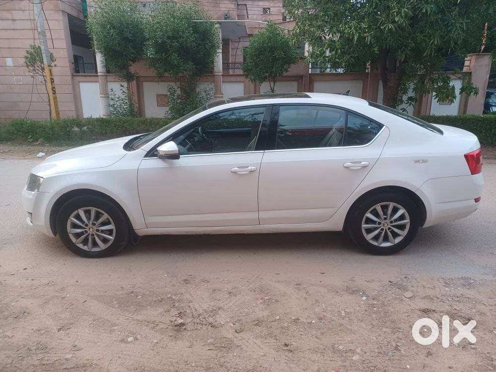 Skoda Octavia 2.0 Tdi At Style Plus, 2017, Diesel