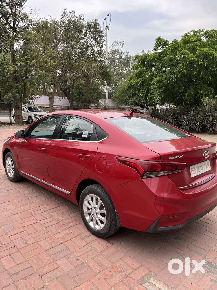 Hyundai Verna Ex 1.6 Vtvt At, 2018, Petrol