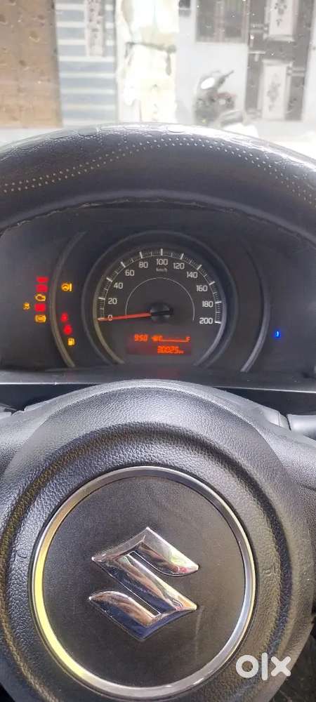 Maruti Swift 2023 Petrol