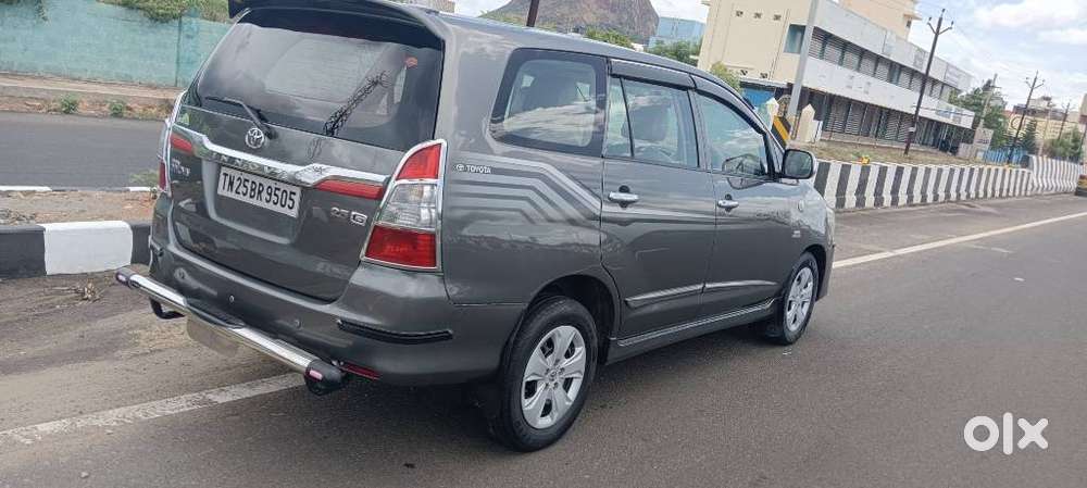 Toyota Innova, 2014
