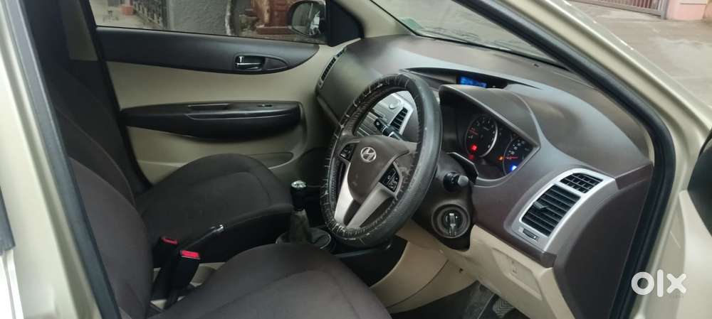 Hyundai I20 2010-2012 1.2 Sportz, 2010, Petrol