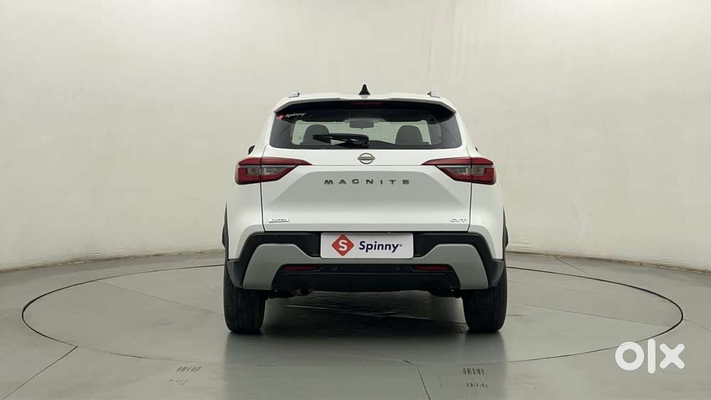 Nissan Magnite 1.0 Xv Premium Turbo Cvt, 2021, Petrol