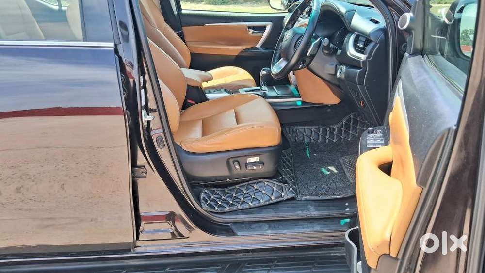 Toyota Fortuner 4x2 At 2.8 Diesel, 2020, Diesel