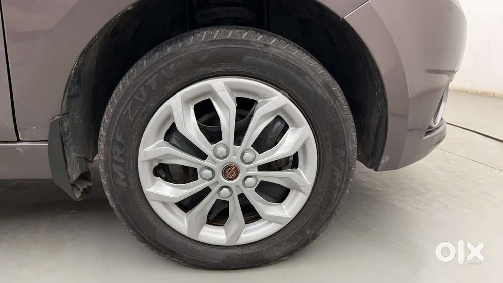 Tata Tiago Xz, 2019, Petrol