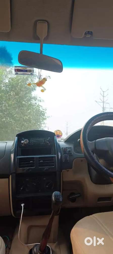 Chevrolet Tavera Neo 2013 Diesel 180000 Km Driven