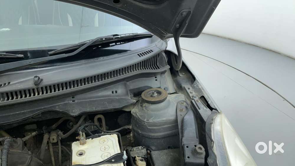 Maruti Suzuki Swift Vvt Vxi, 2014, Petrol