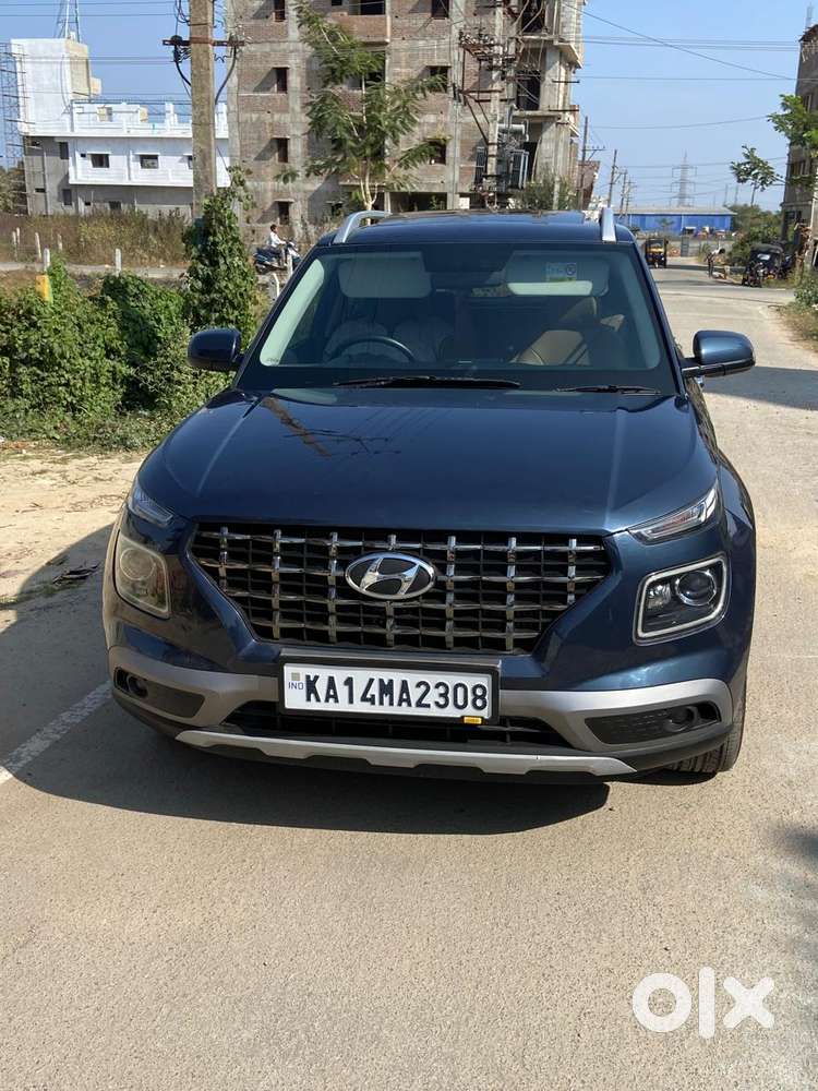 Hyundai Venue Sx (o) Mt 1.5 Diesel, 2021, Diesel