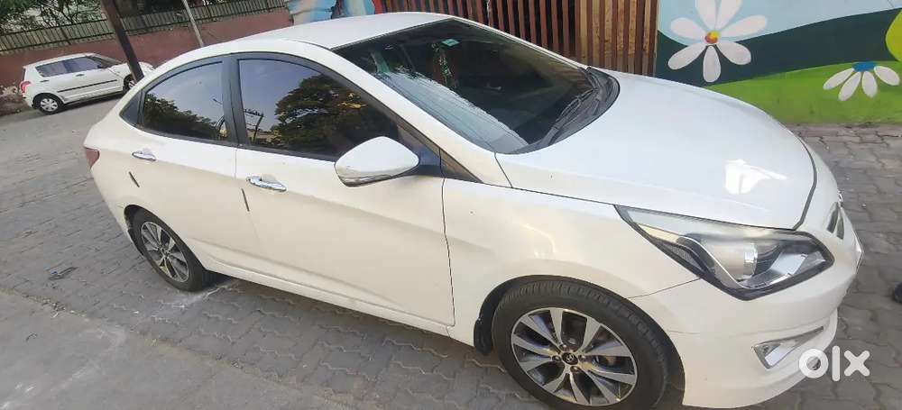 Hyundai Verna