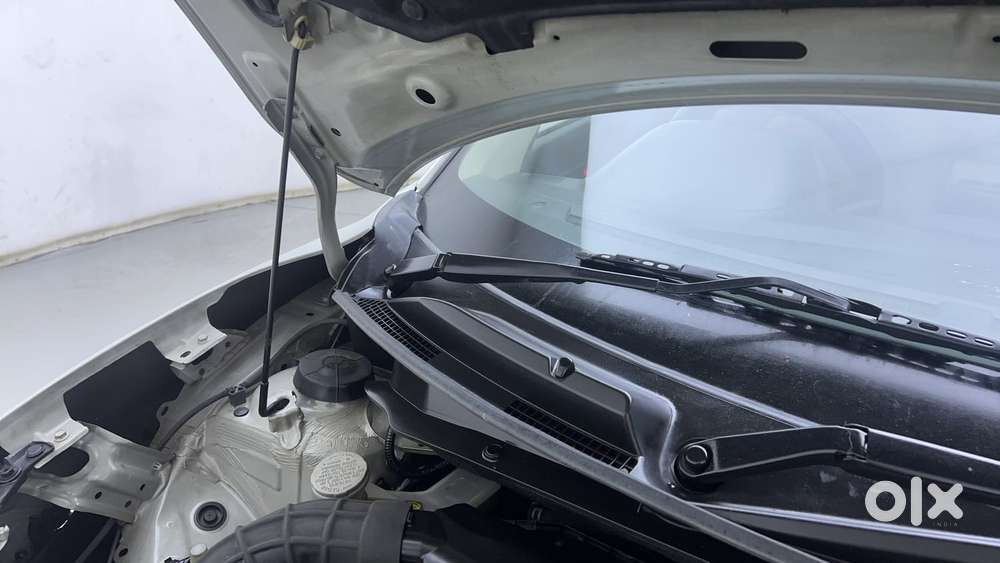 Maruti Suzuki Dzire 1.2 Vxi Amt, 2018, Petrol