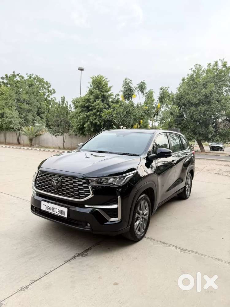Toyota Innova Hycross, 2026, Petrol