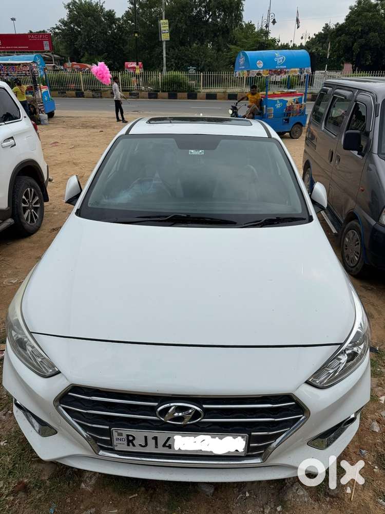 Hyundai Verna Top Model 2017 Petrol Manual