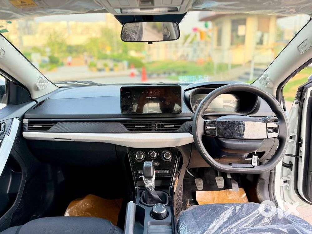 Tata Nexon Pure Plus (s) Petrol Amt, 2026, Petrol