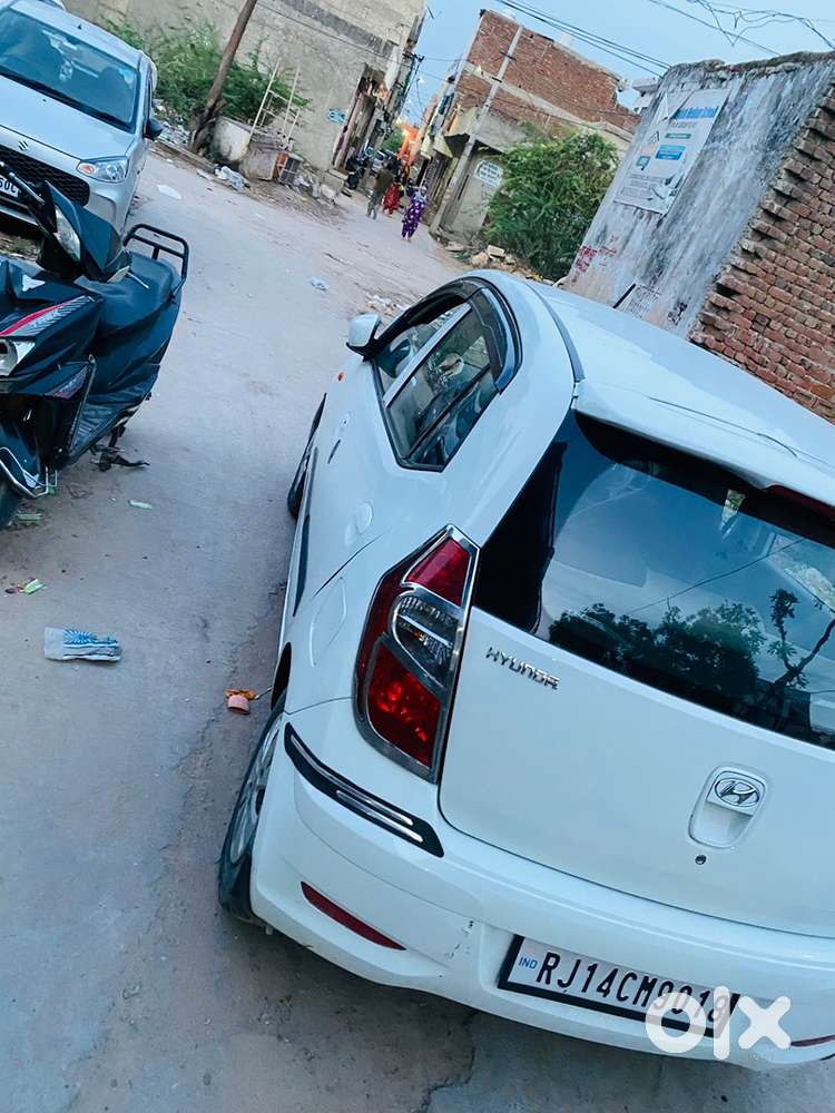 Hyundai I10 Petrol Manual 2011