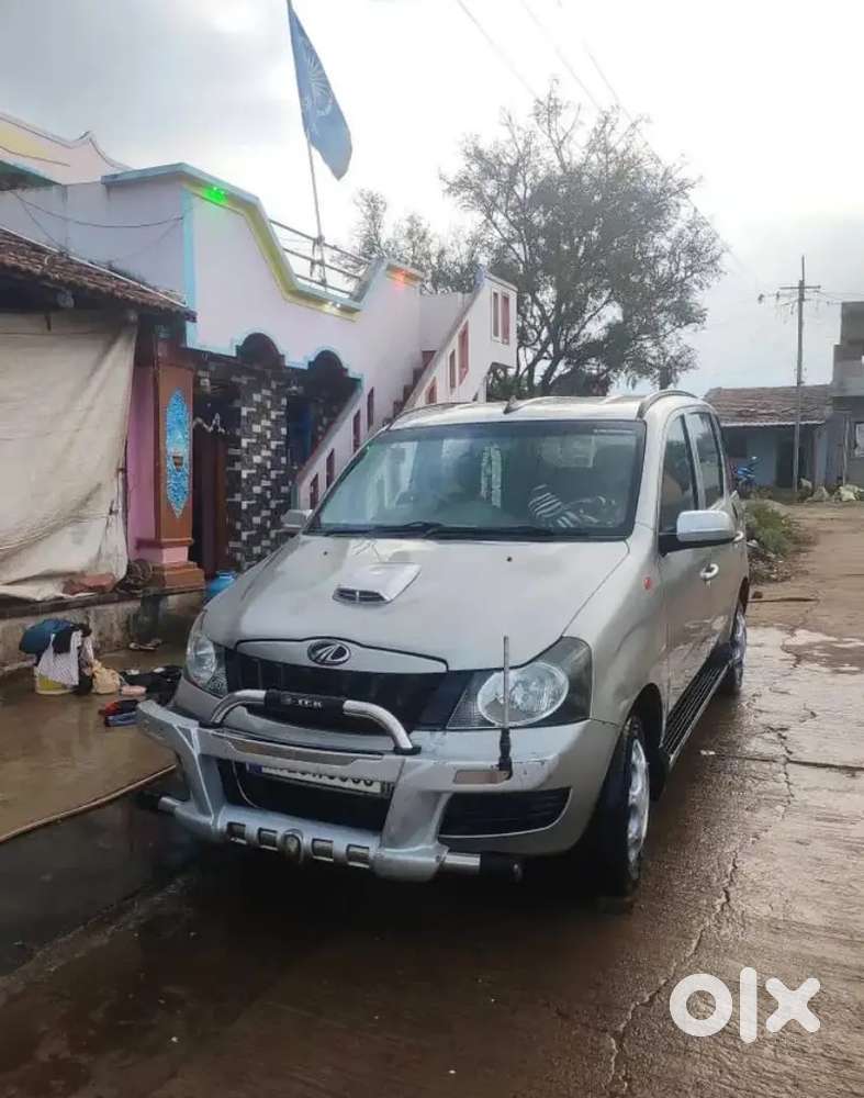 Mahindra Quanto