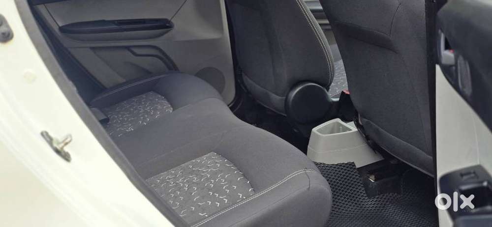 Tata Tiago 1.05 Revotorq Xt Option, 2023, Petrol
