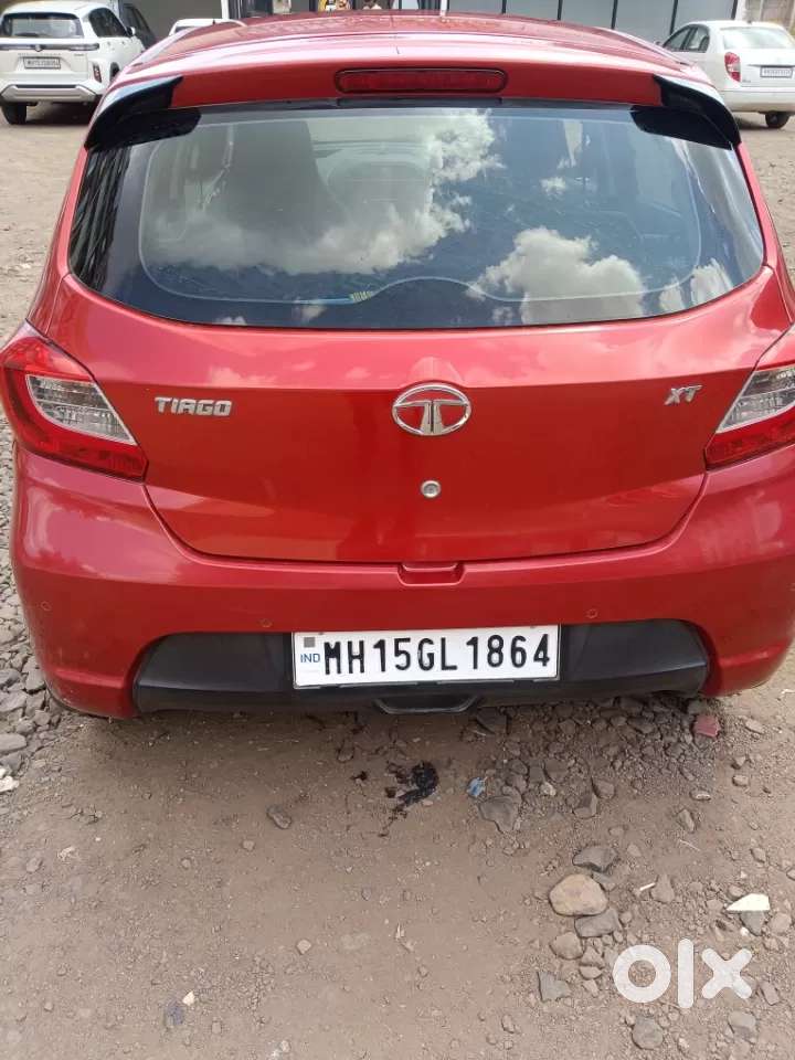 Tata Tiago 1.2 Revotron Xt, 2018, Petrol