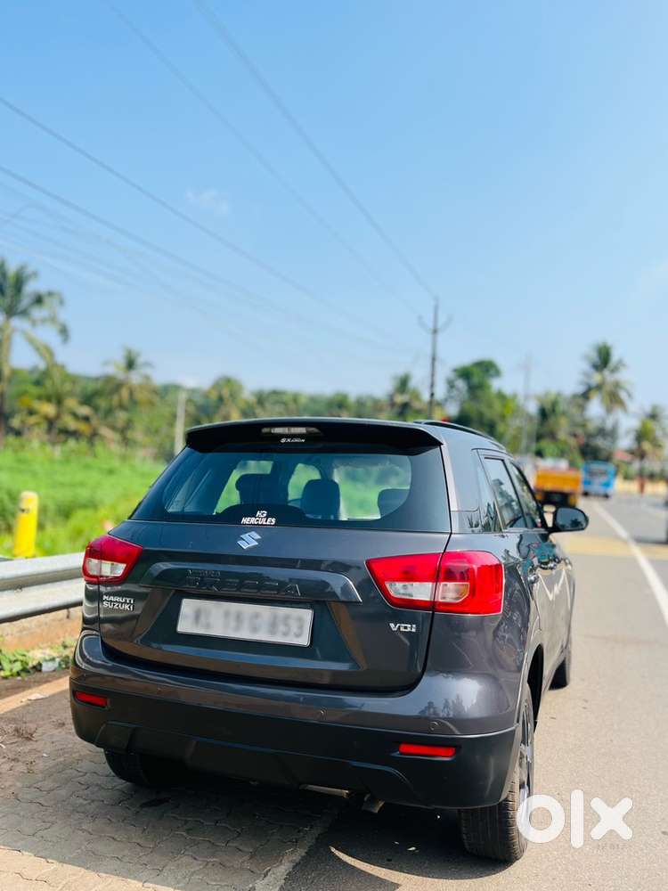 Maruti Suzuki Brezza 2016 Diesel Well Maintained