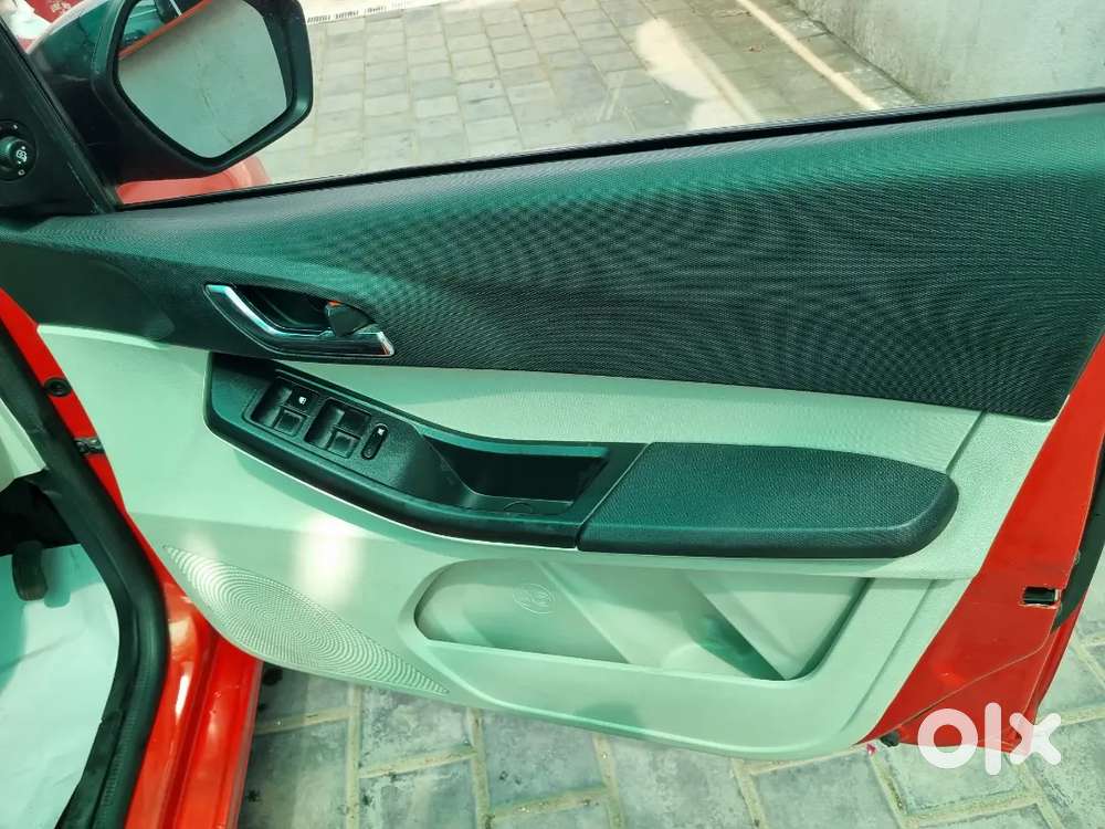 Tata Tiago 2023 Petrol