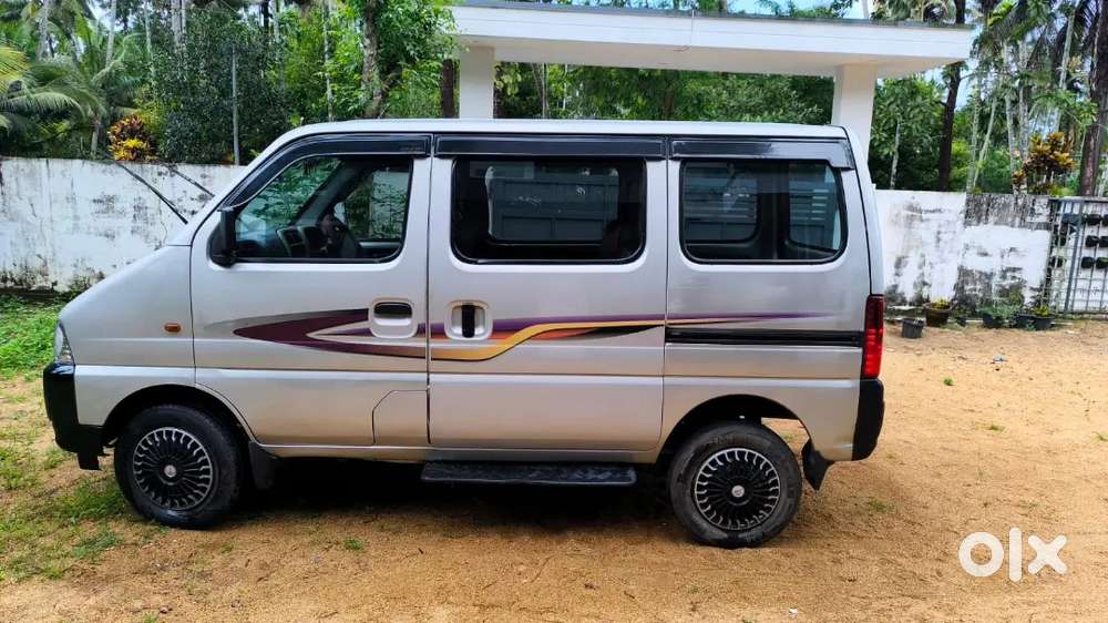 2013 Smiles 5 Seater
